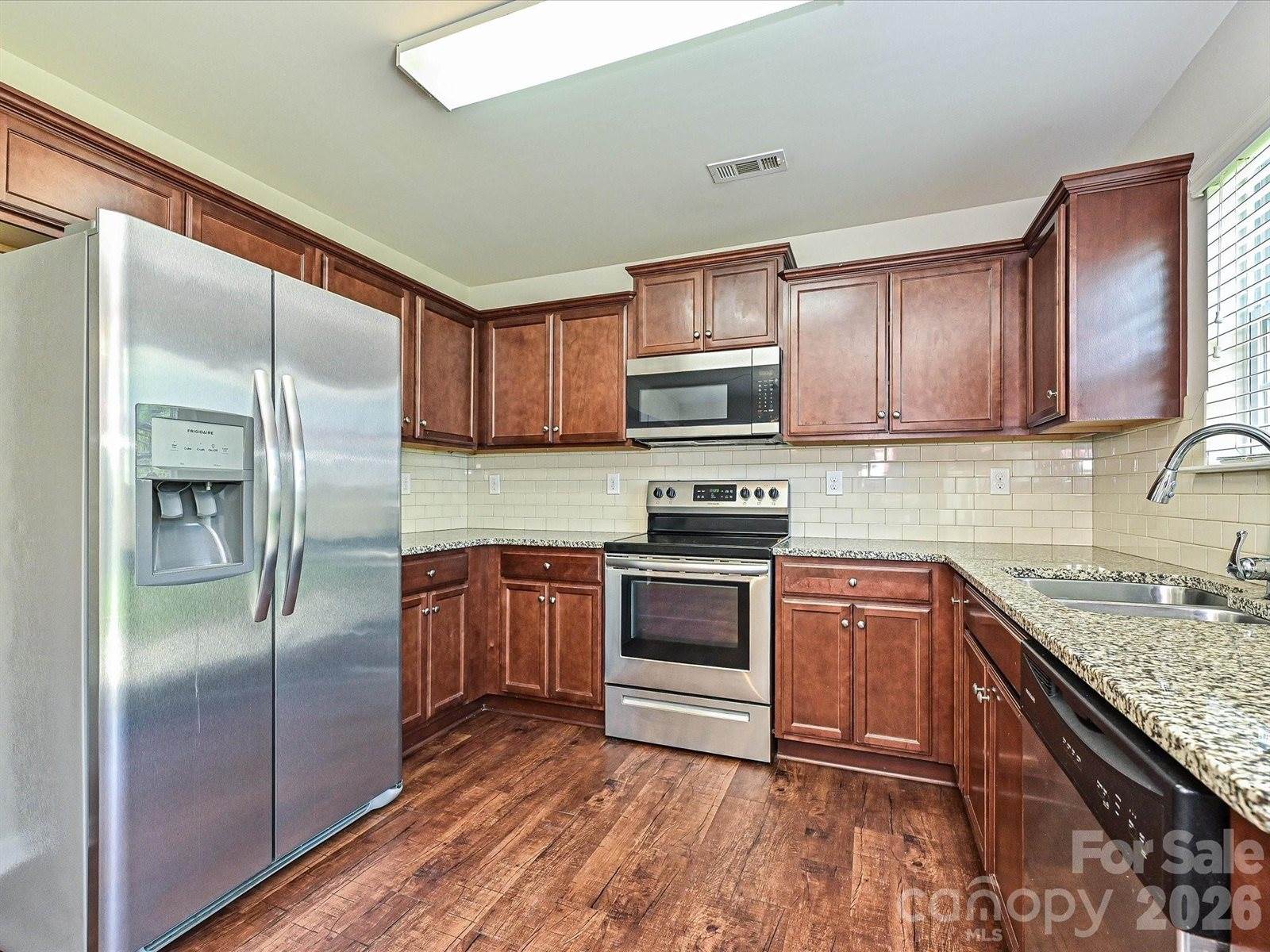6709 Broad Valley Court, Charlotte, NC 28216