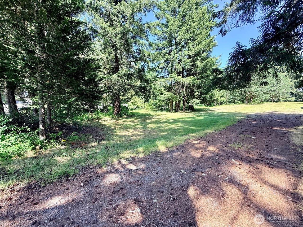 503 Centre Street North, Rainier, WA 98576