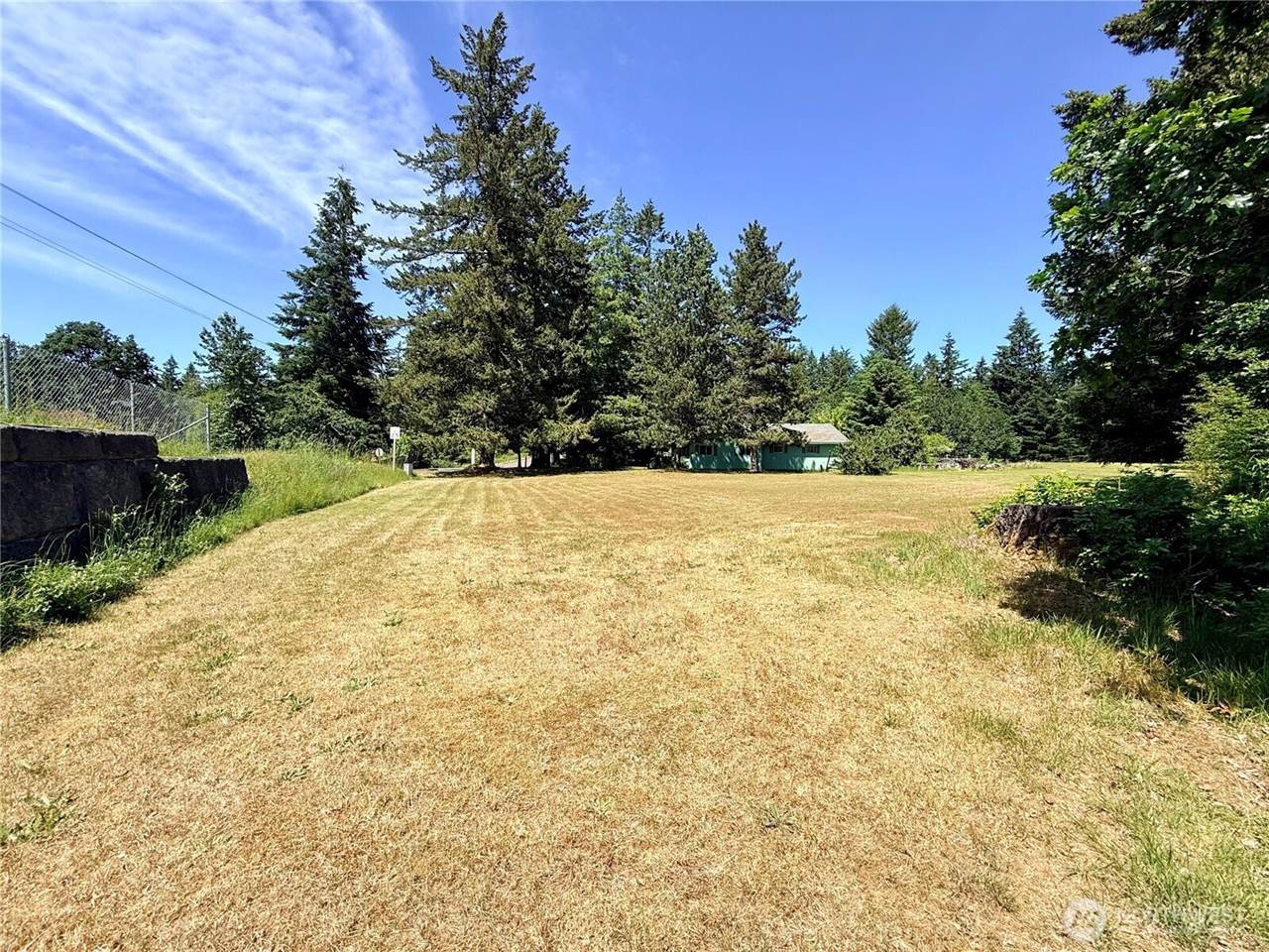 503 Centre Street North, Rainier, WA 98576