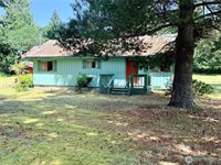 503 Centre Street North, Rainier, WA 98576
