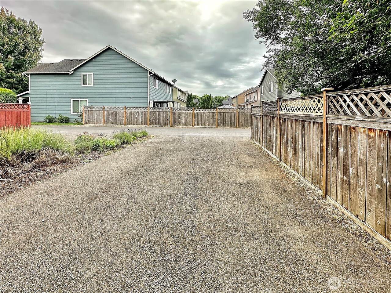 5045 Balustrade Boulevard SE, Lacey, WA 98513