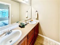5045 Balustrade Boulevard SE, Lacey, WA 98513