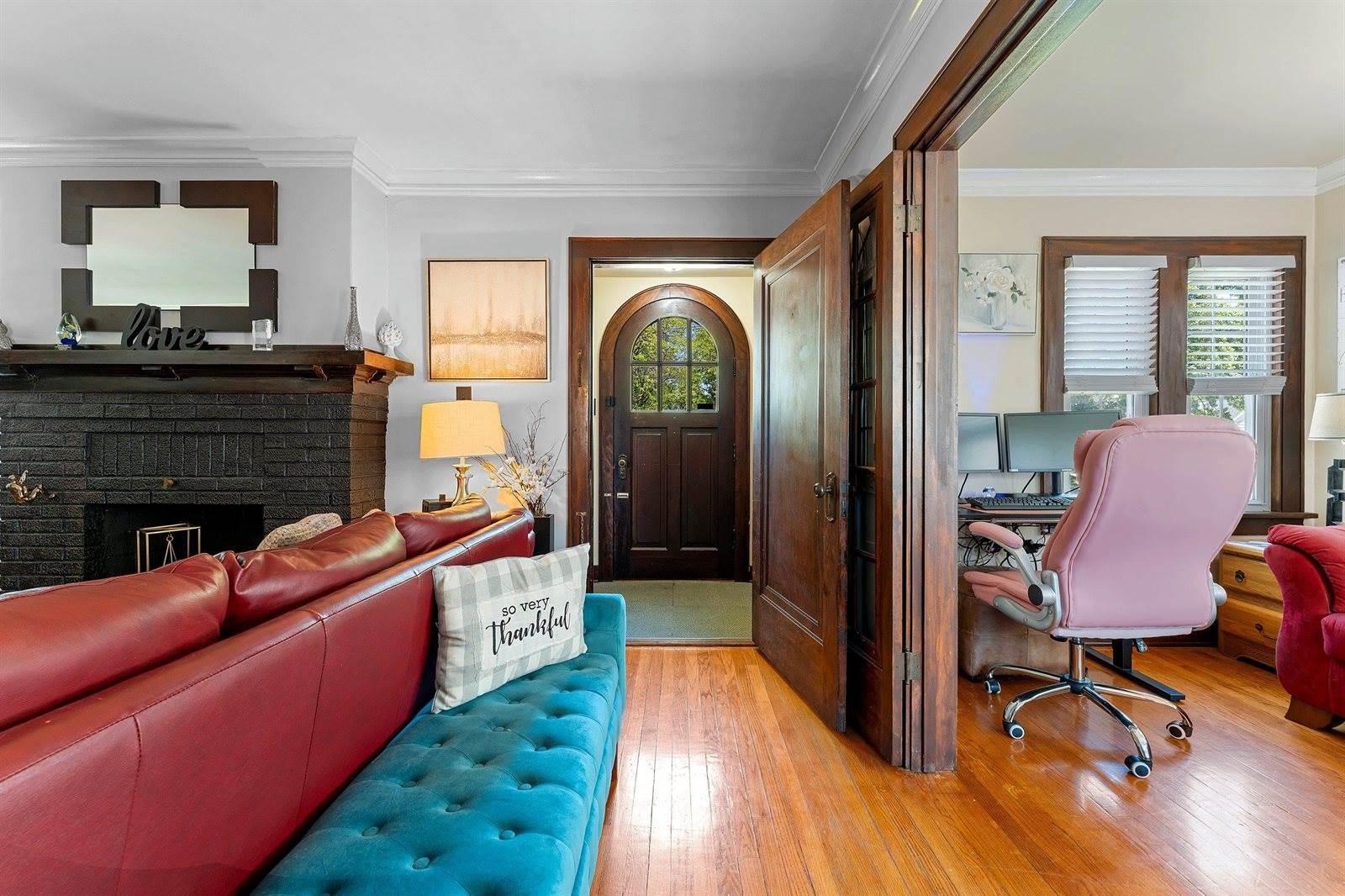 889 Dousman Street, Green Bay, WI 54303