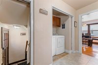 889 Dousman Street, Green Bay, WI 54303