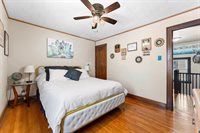 889 Dousman Street, Green Bay, WI 54303