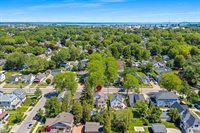 889 Dousman Street, Green Bay, WI 54303