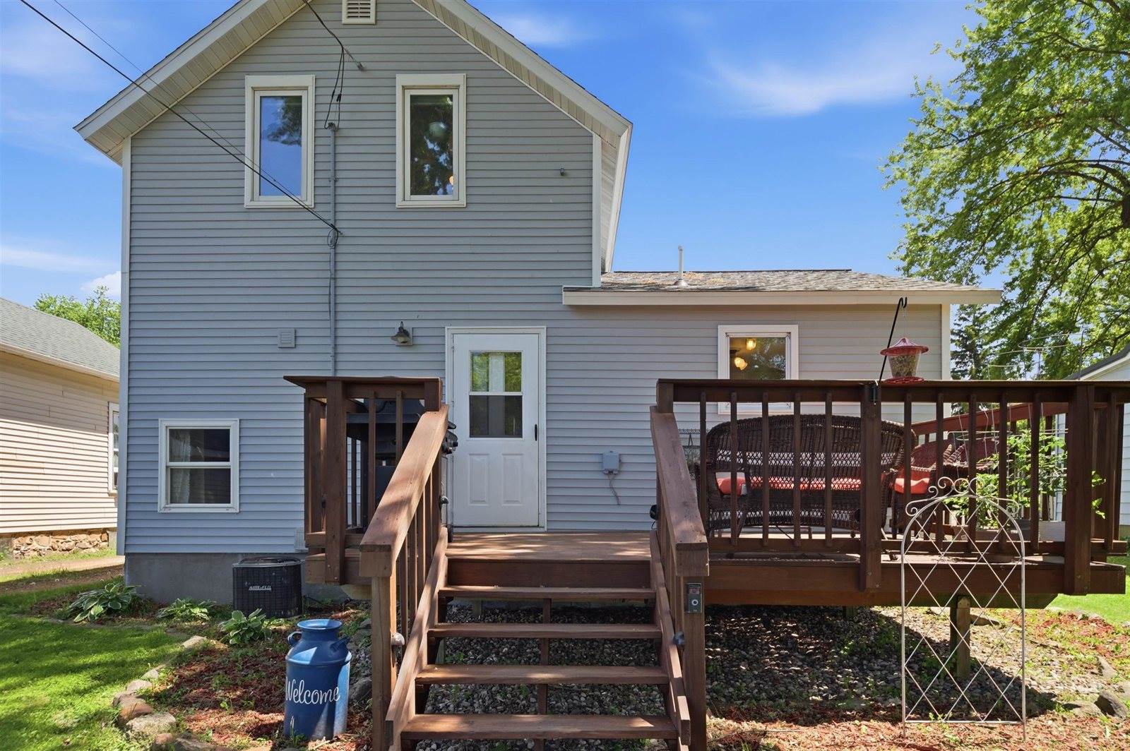 912 S Maple Avenue, Marshfield, WI 54449