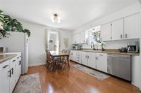 912 S Maple Avenue, Marshfield, WI 54449