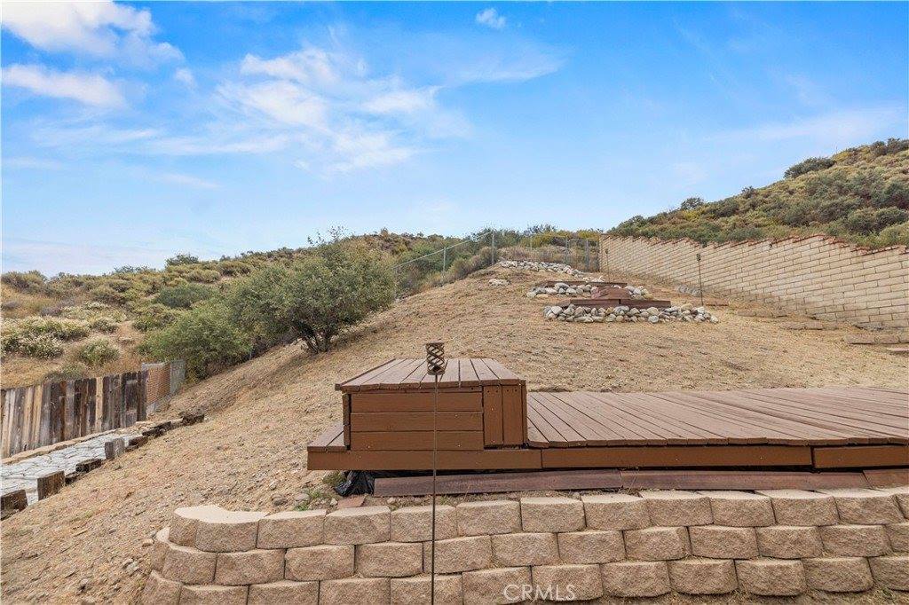 15236 Poppy Meadow, Canyon Country, CA 91387