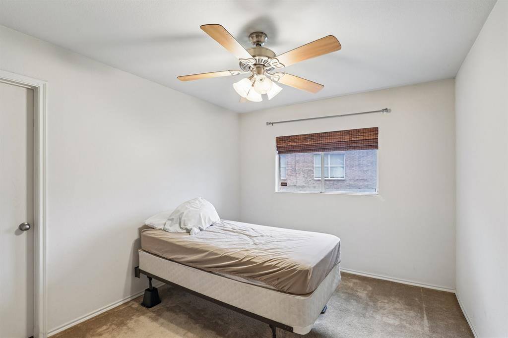 8111 Macgregor Drive, Arlington, TX 76002