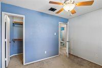 8111 Macgregor Drive, Arlington, TX 76002