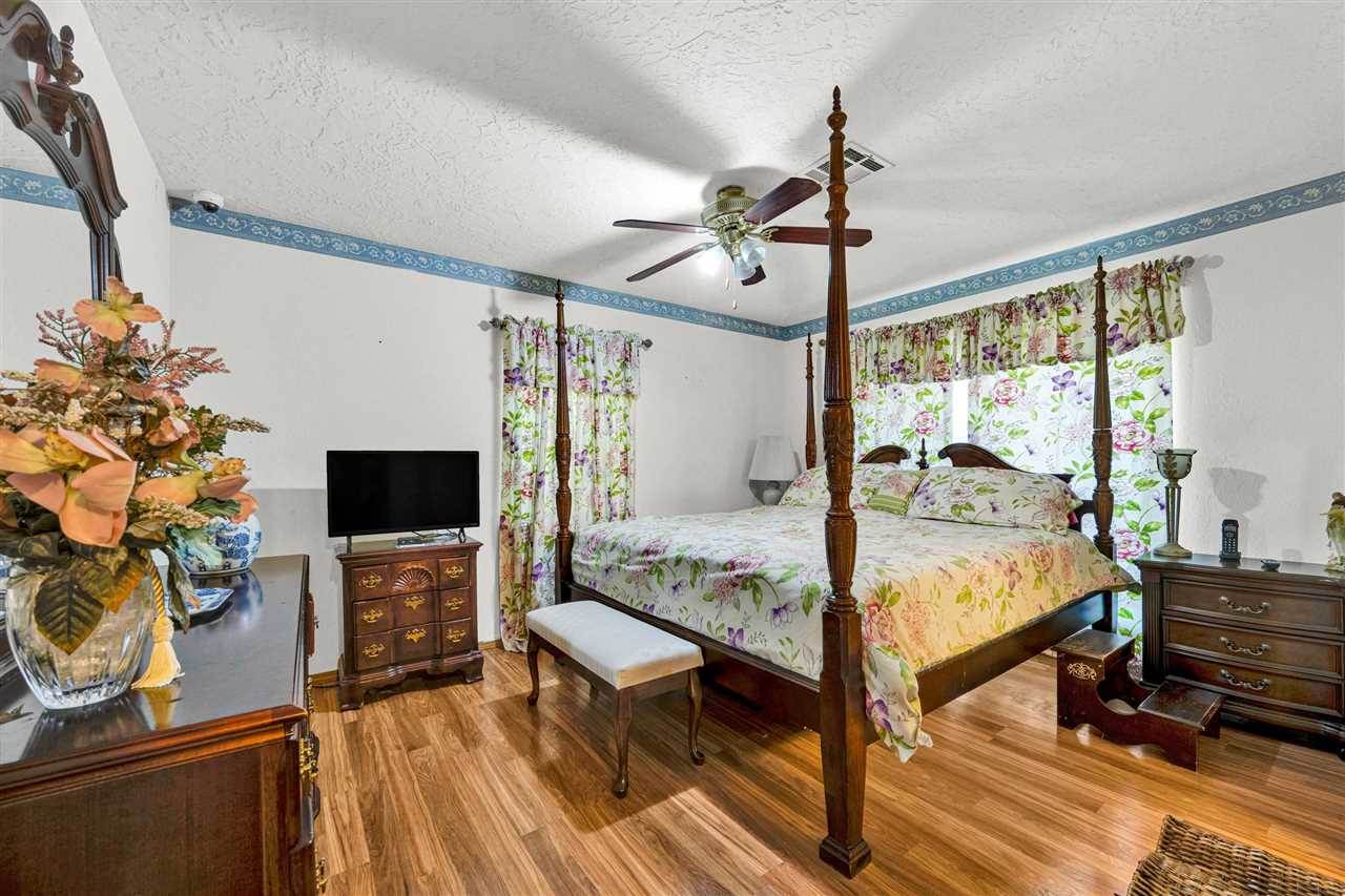 2501 NW Robinhood Dr, Lawton, OK 73505