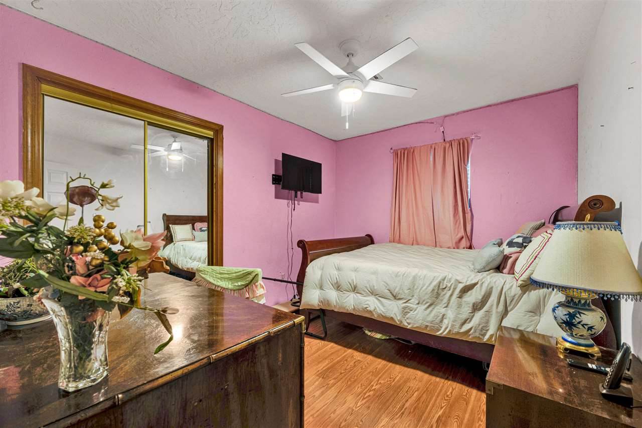 2501 NW Robinhood Dr, Lawton, OK 73505