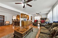 2501 NW Robinhood Dr, Lawton, OK 73505