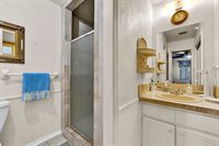 2501 NW Robinhood Dr, Lawton, OK 73505