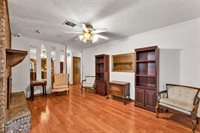2501 NW Robinhood Dr, Lawton, OK 73505