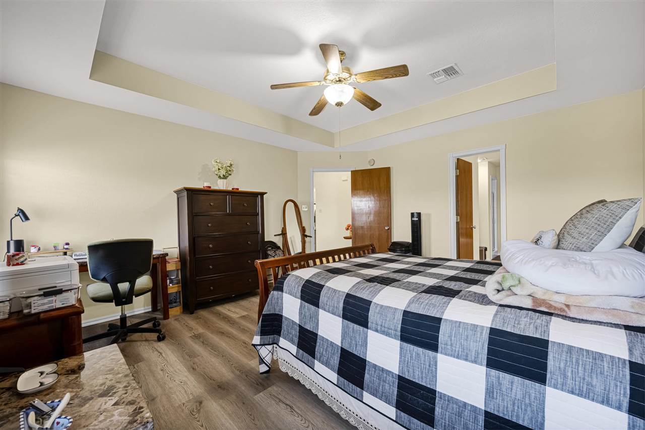 6806 SW Drakestone, Lawton, OK 73502