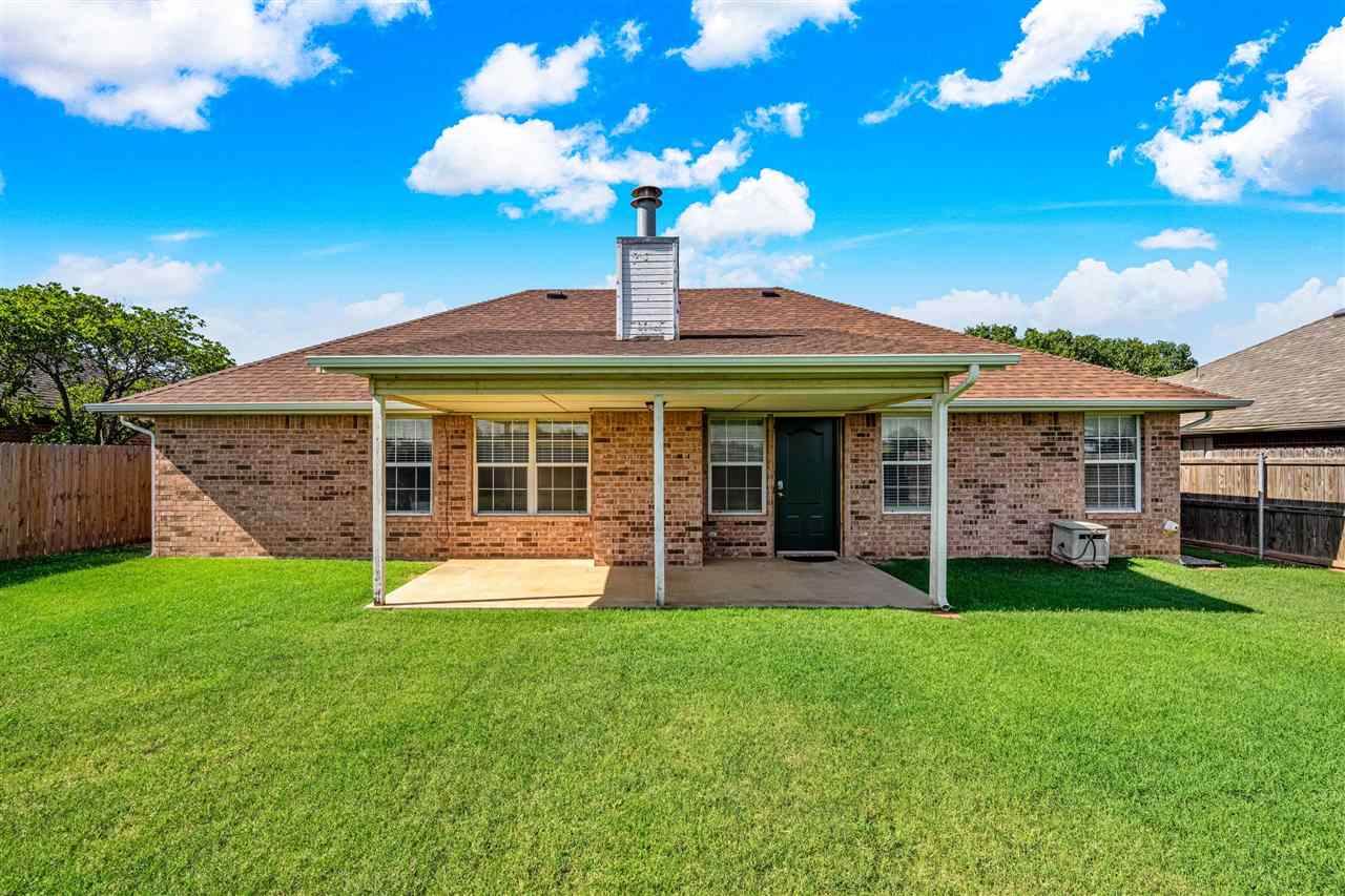 6806 SW Drakestone, Lawton, OK 73502
