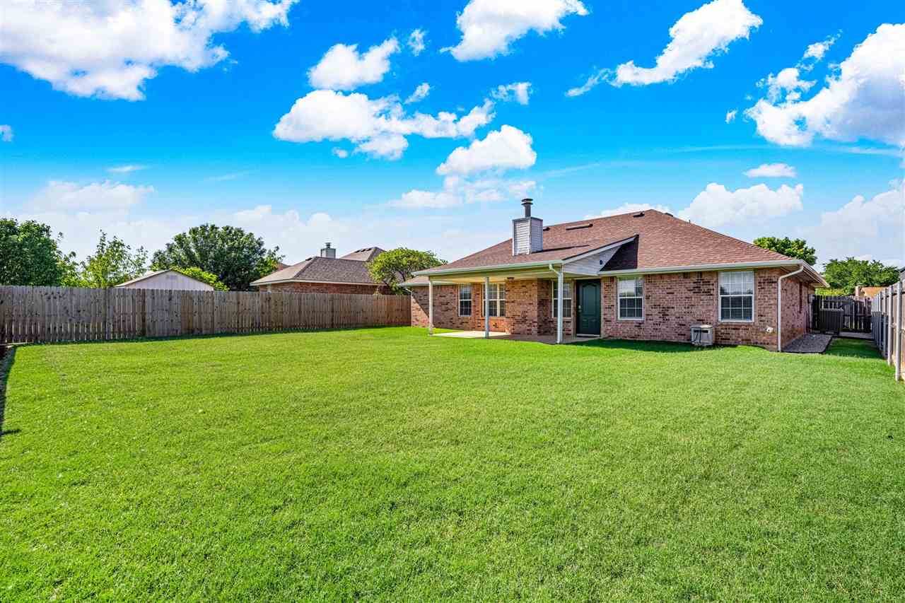 6806 SW Drakestone, Lawton, OK 73502