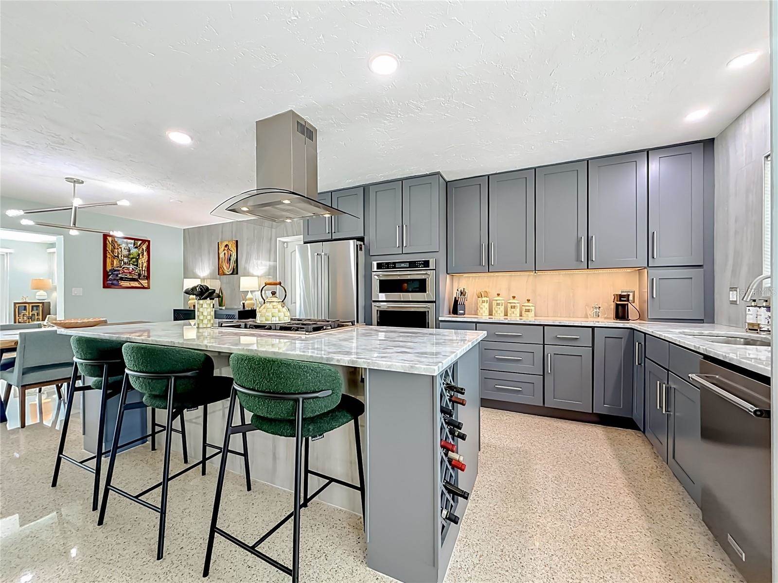 5083 41ST Street South, Saint Petersburg, FL 33711