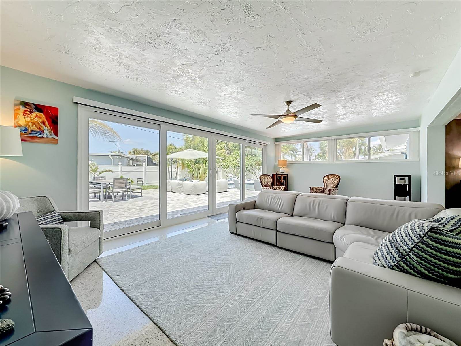 5083 41ST Street South, Saint Petersburg, FL 33711