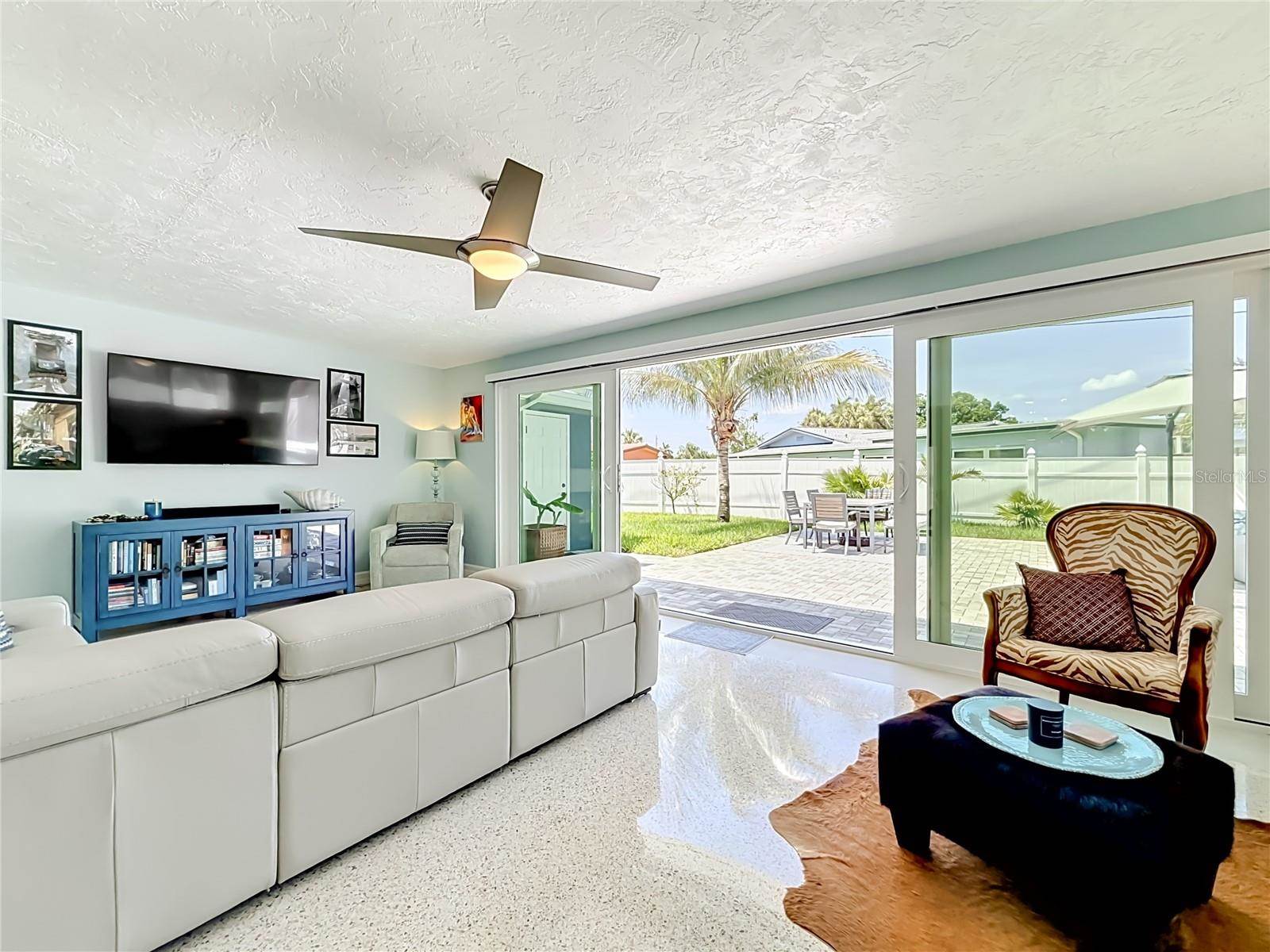 5083 41ST Street South, Saint Petersburg, FL 33711