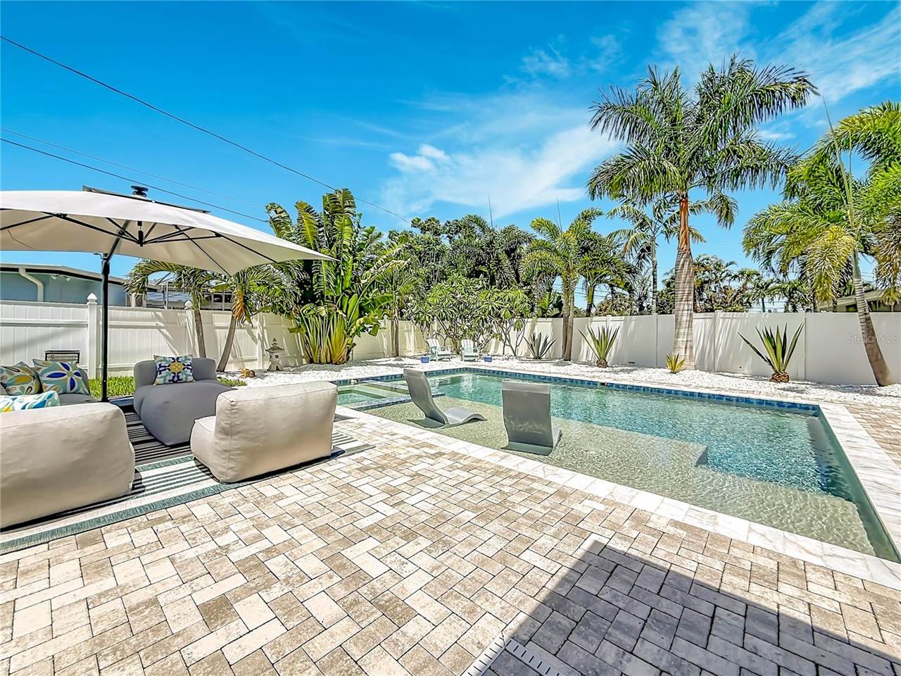 5083 41ST Street South, Saint Petersburg, FL 33711