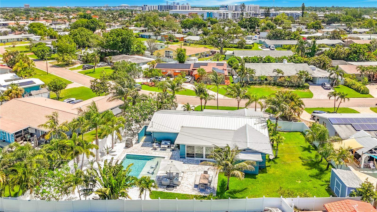 5083 41ST Street South, Saint Petersburg, FL 33711