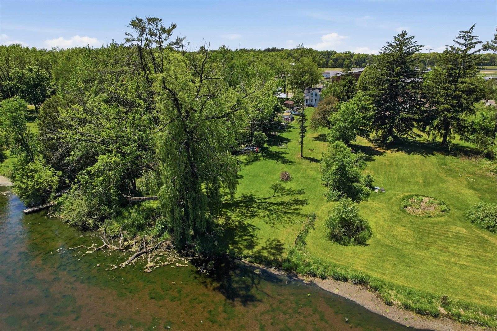 338 N Main Street, Amherst, WI 54406