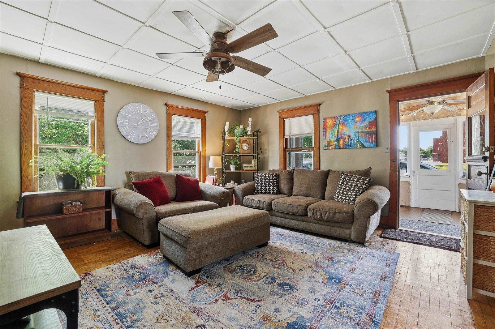 338 N Main Street, Amherst, WI 54406