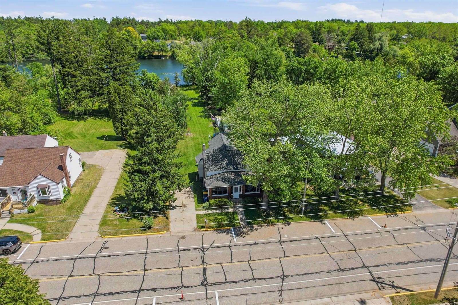 338 N Main Street, Amherst, WI 54406