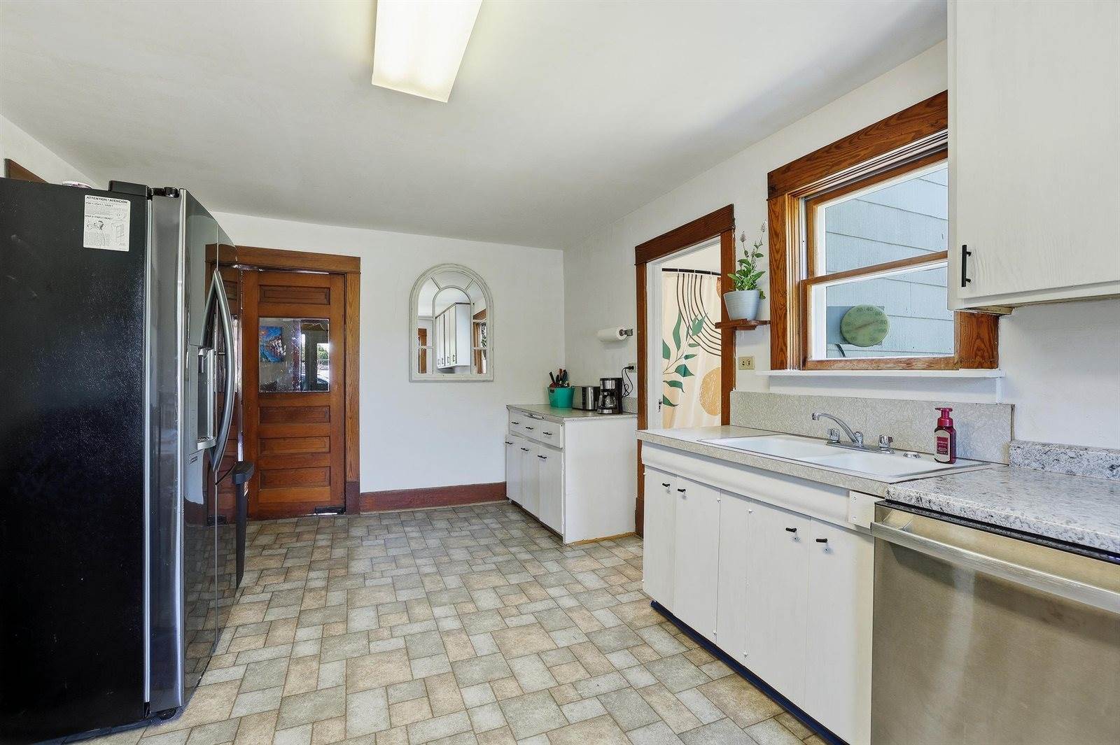 338 N Main Street, Amherst, WI 54406
