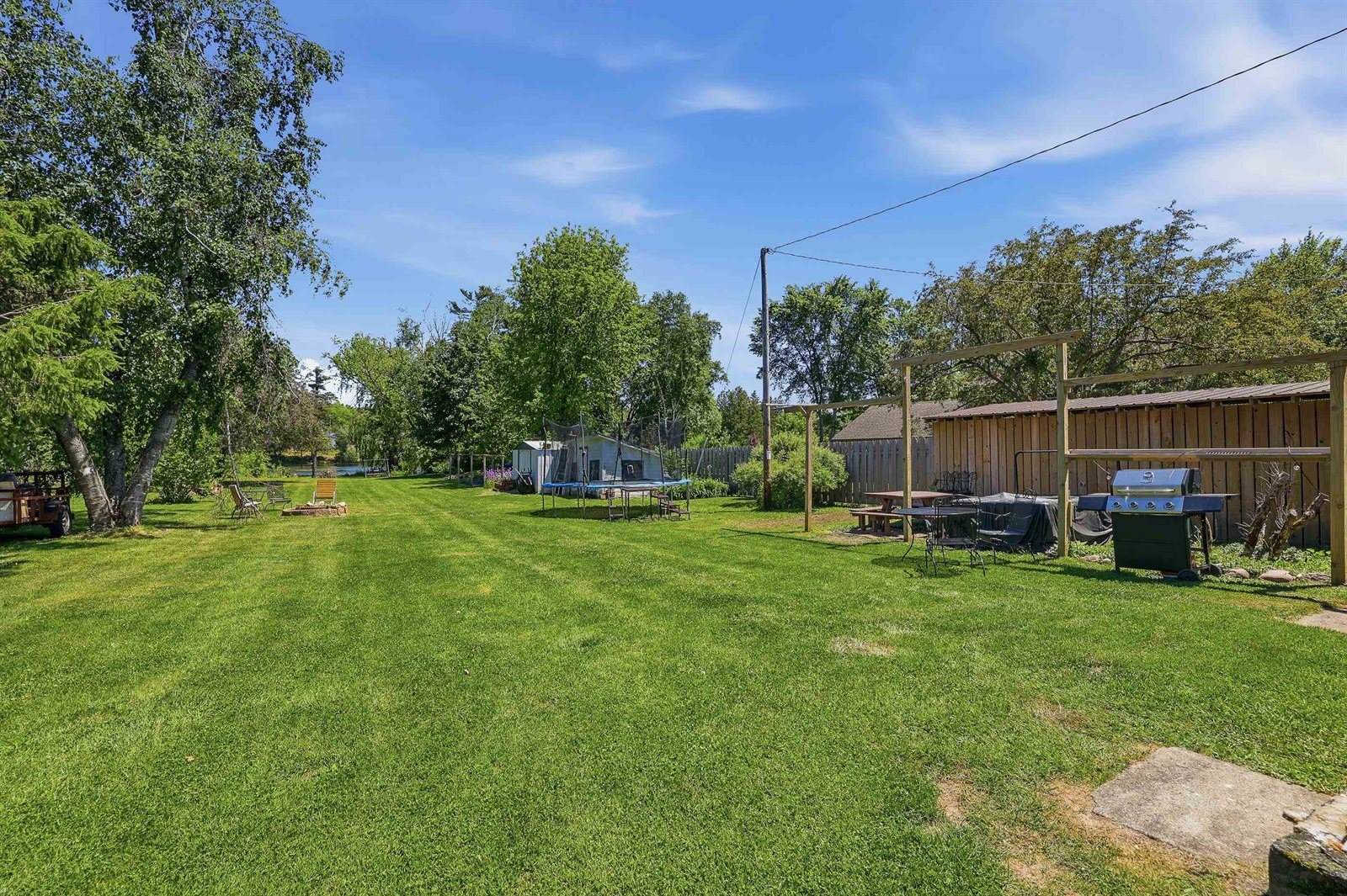 338 N Main Street, Amherst, WI 54406