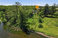 338 N Main Street, Amherst, WI 54406