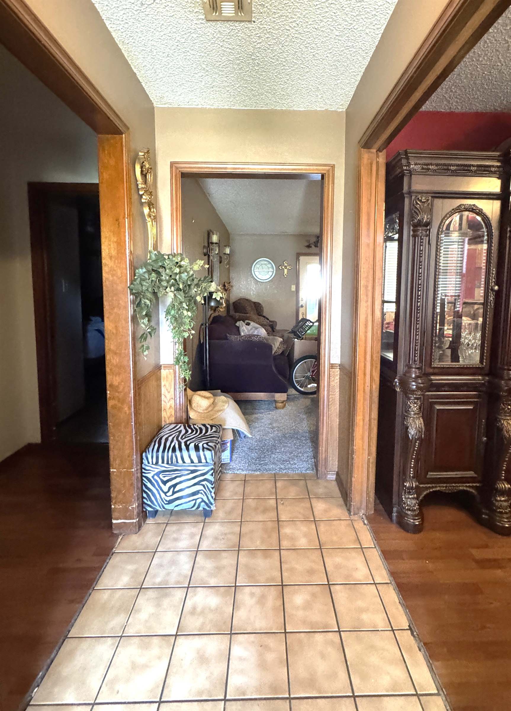 2406 NE 35th St, Lawton, OK 73507