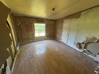 120 Pleasant Ridge Church Road, Adolphus, KY 42120