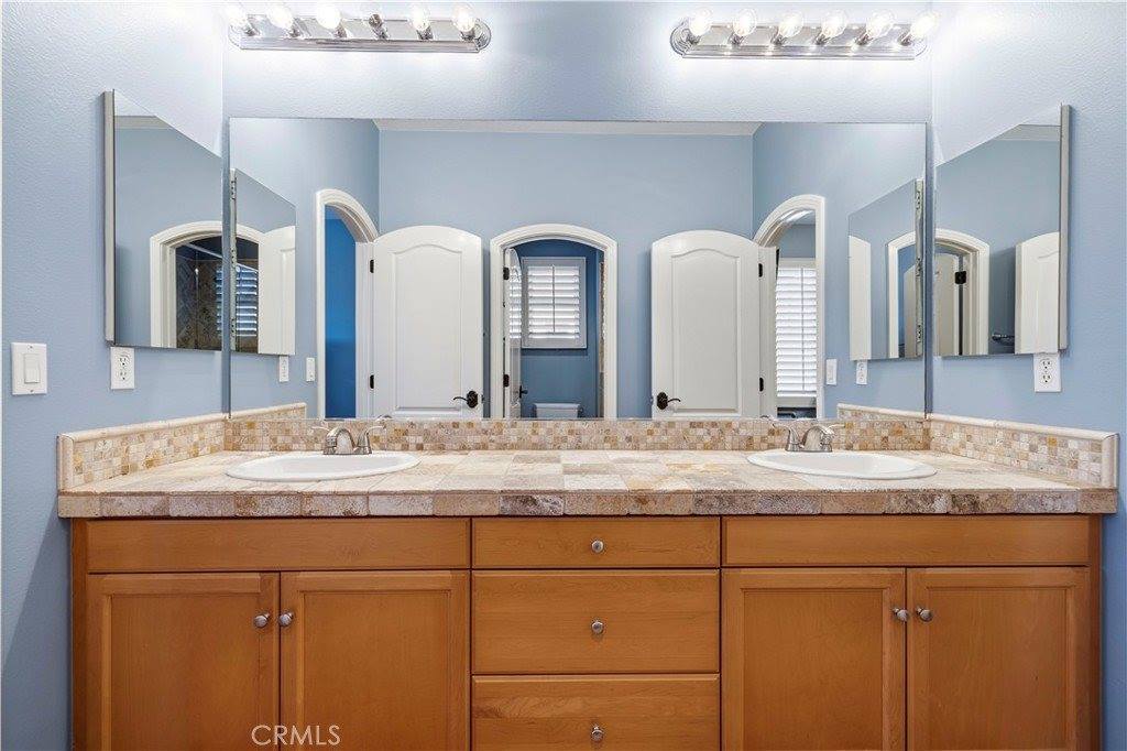 27015 Timberline Terrace, Valencia, CA 91381