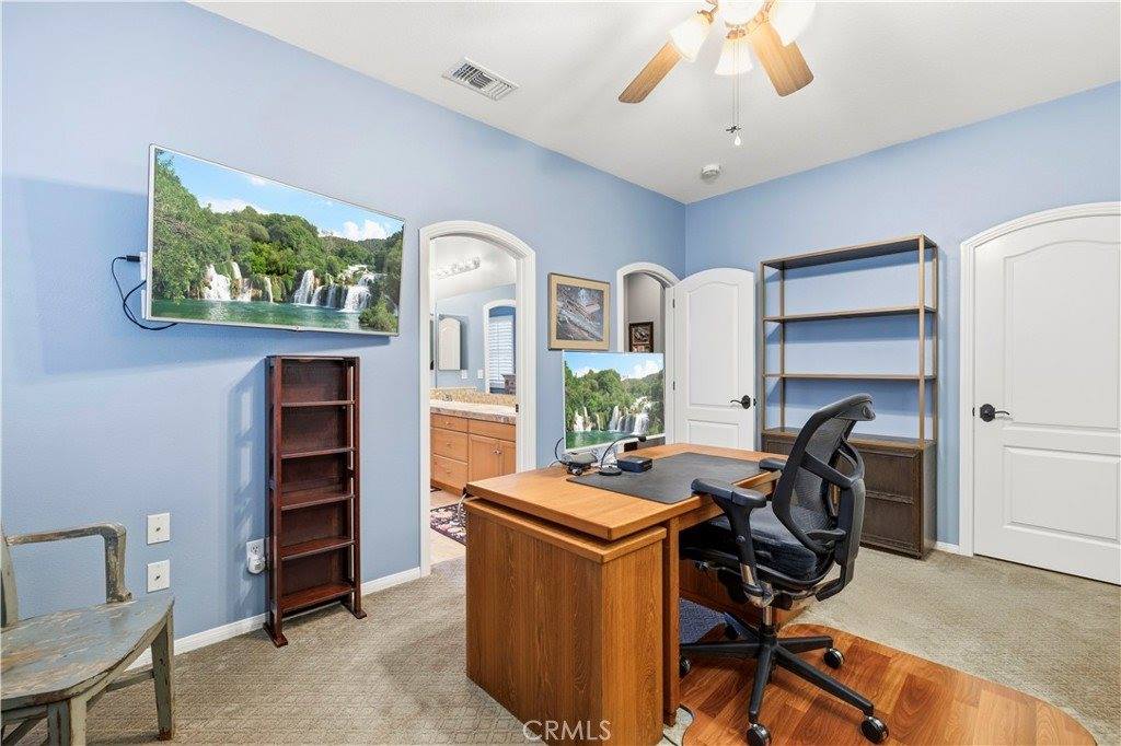 27015 Timberline Terrace, Valencia, CA 91381