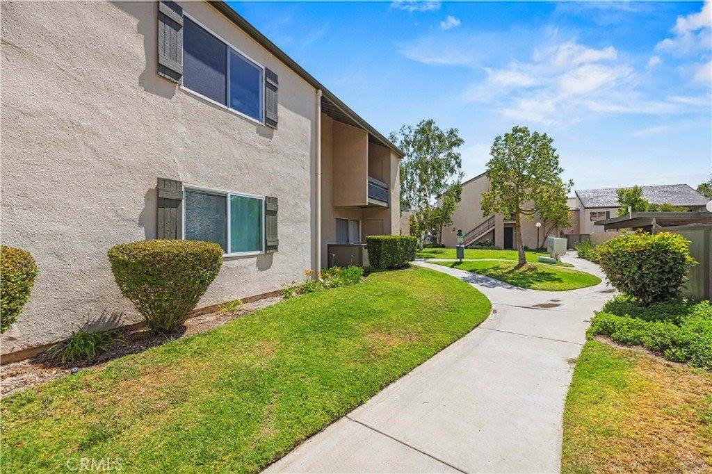 25730 Player Drive, Valencia, CA 91355