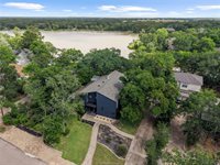 2120 Carter Lake Drive, College Station, TX 77845