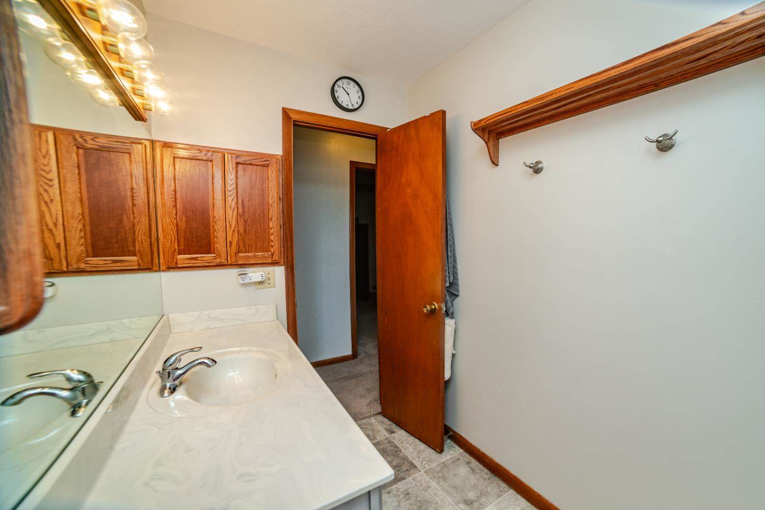 106 South Knox Street, Johnson, KS 67855