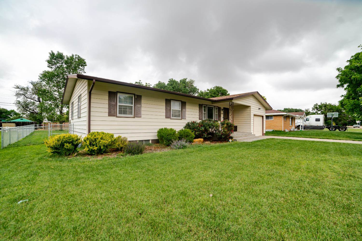 106 South Knox Street, Johnson, KS 67855