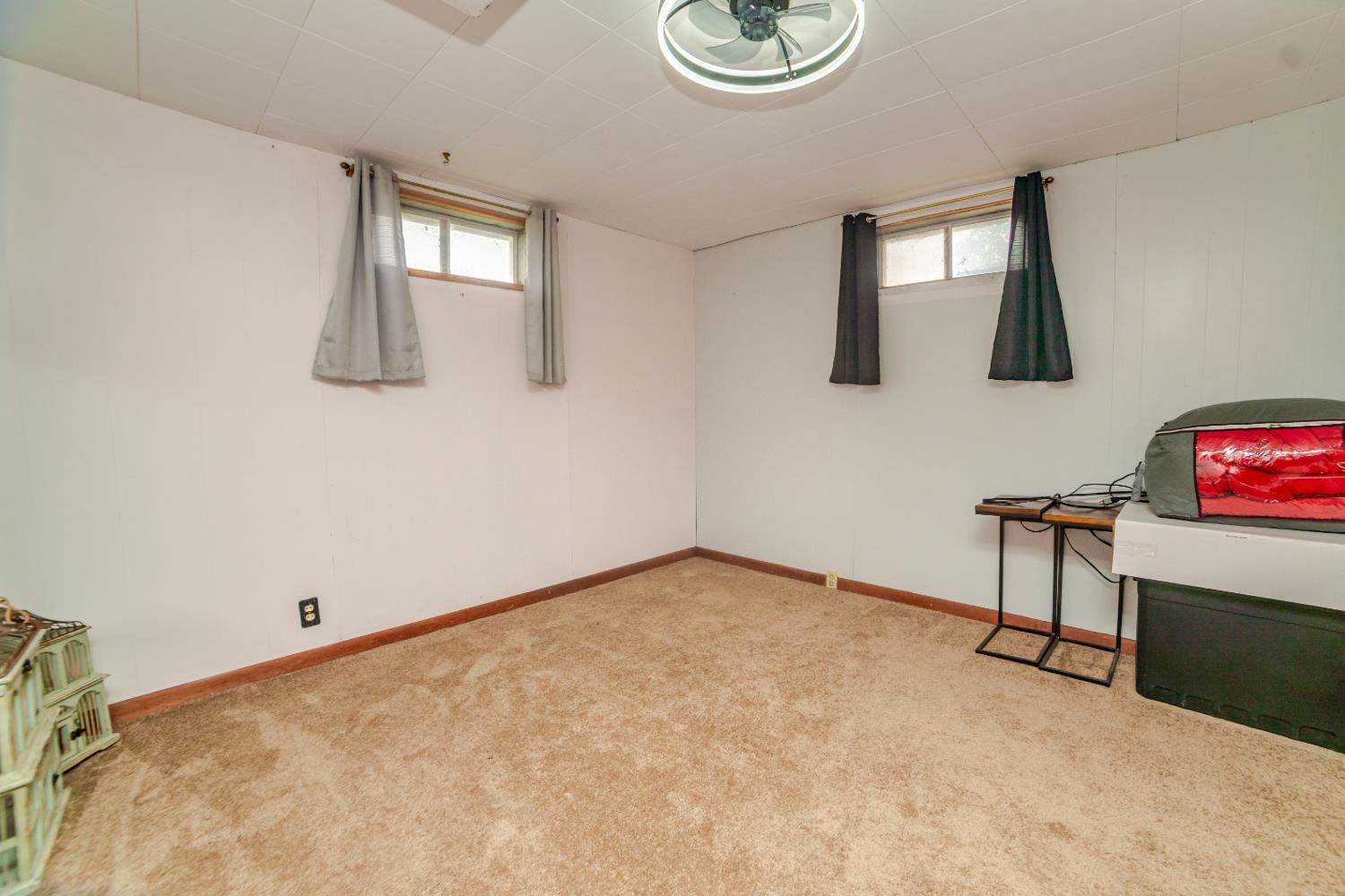106 South Knox Street, Johnson, KS 67855