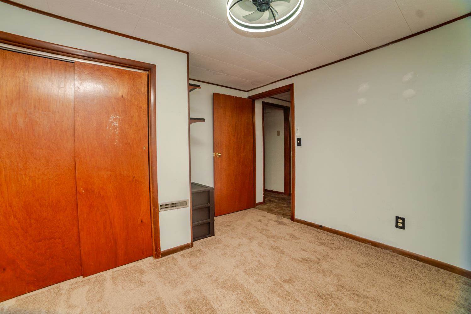 106 South Knox Street, Johnson, KS 67855
