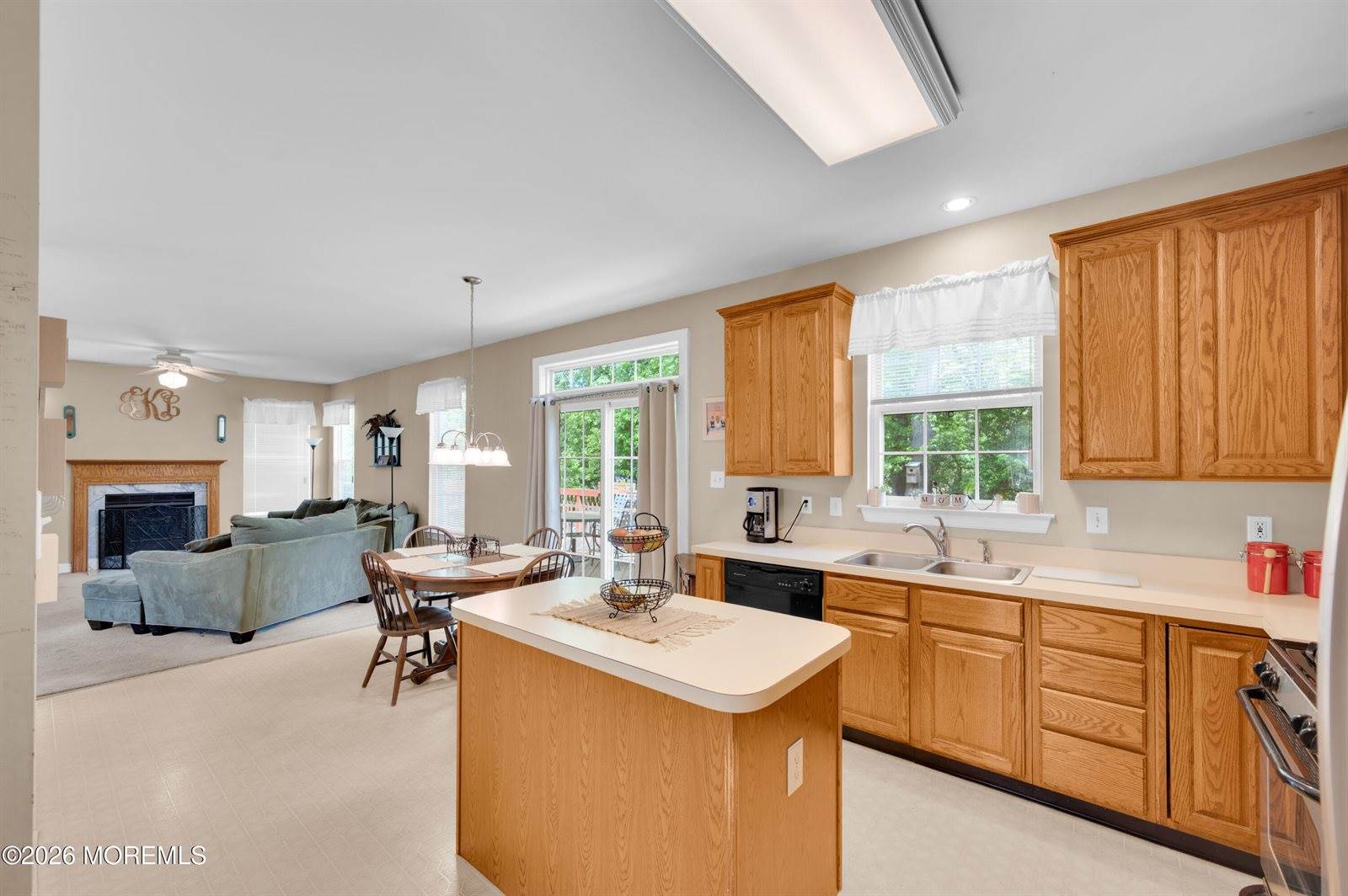 61 Danella Way, Howell, NJ 07731