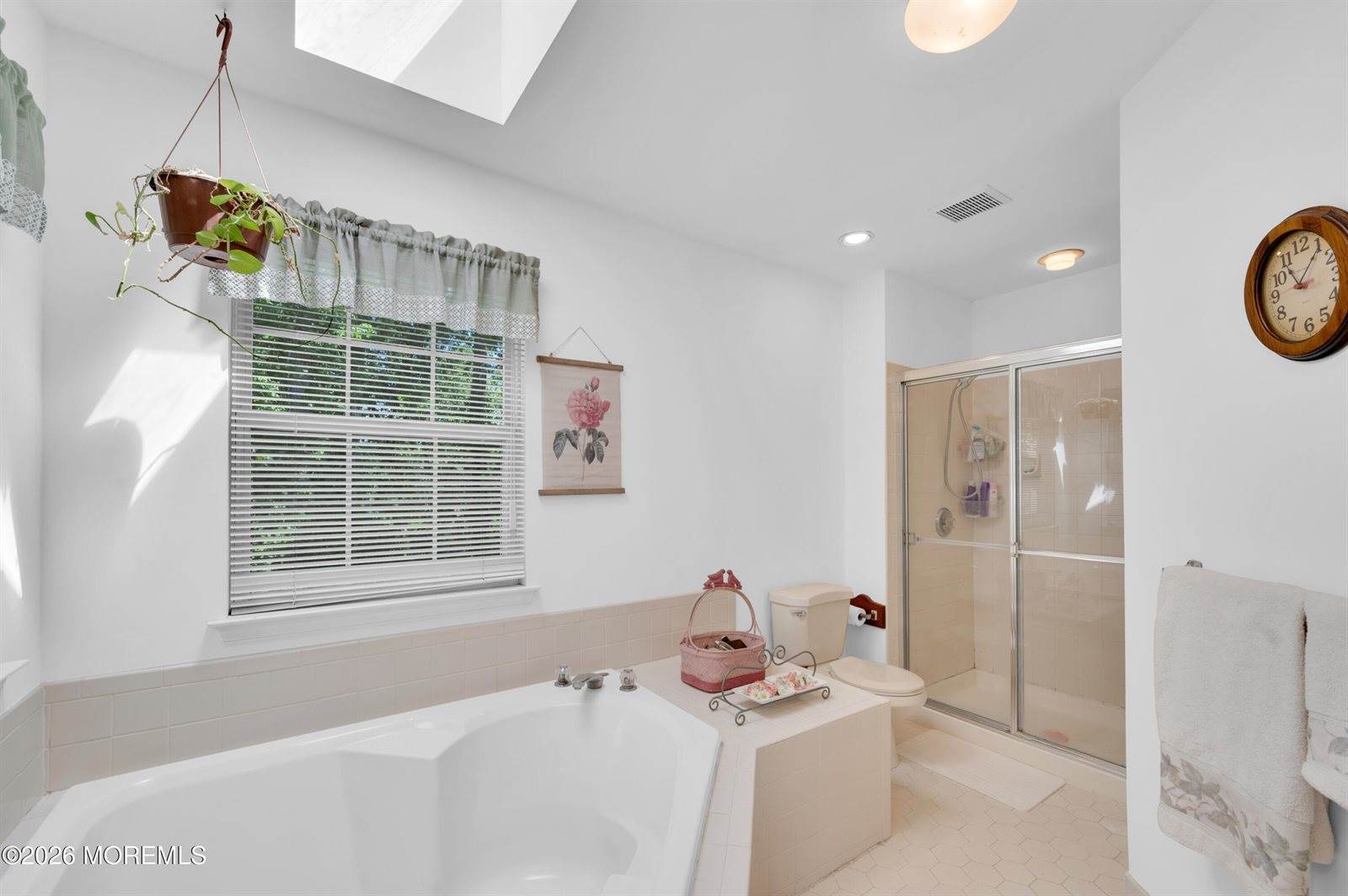 61 Danella Way, Howell, NJ 07731