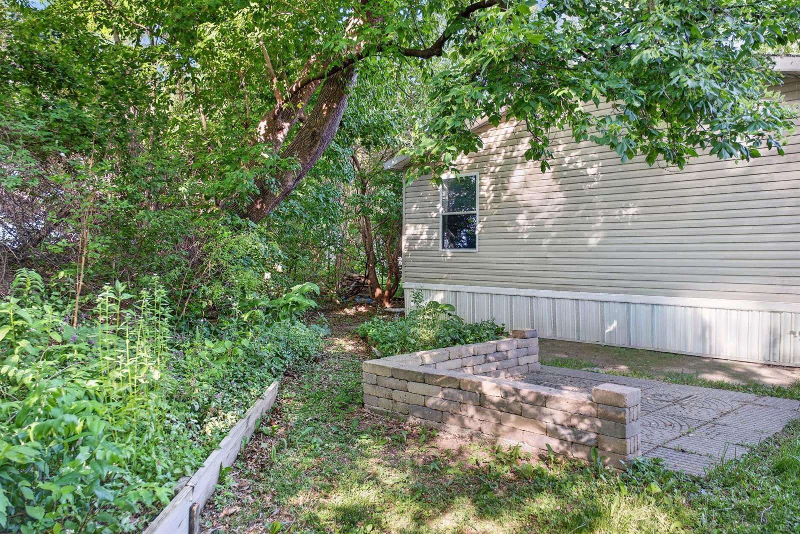 868 Norman, Stoughton, WI 53589