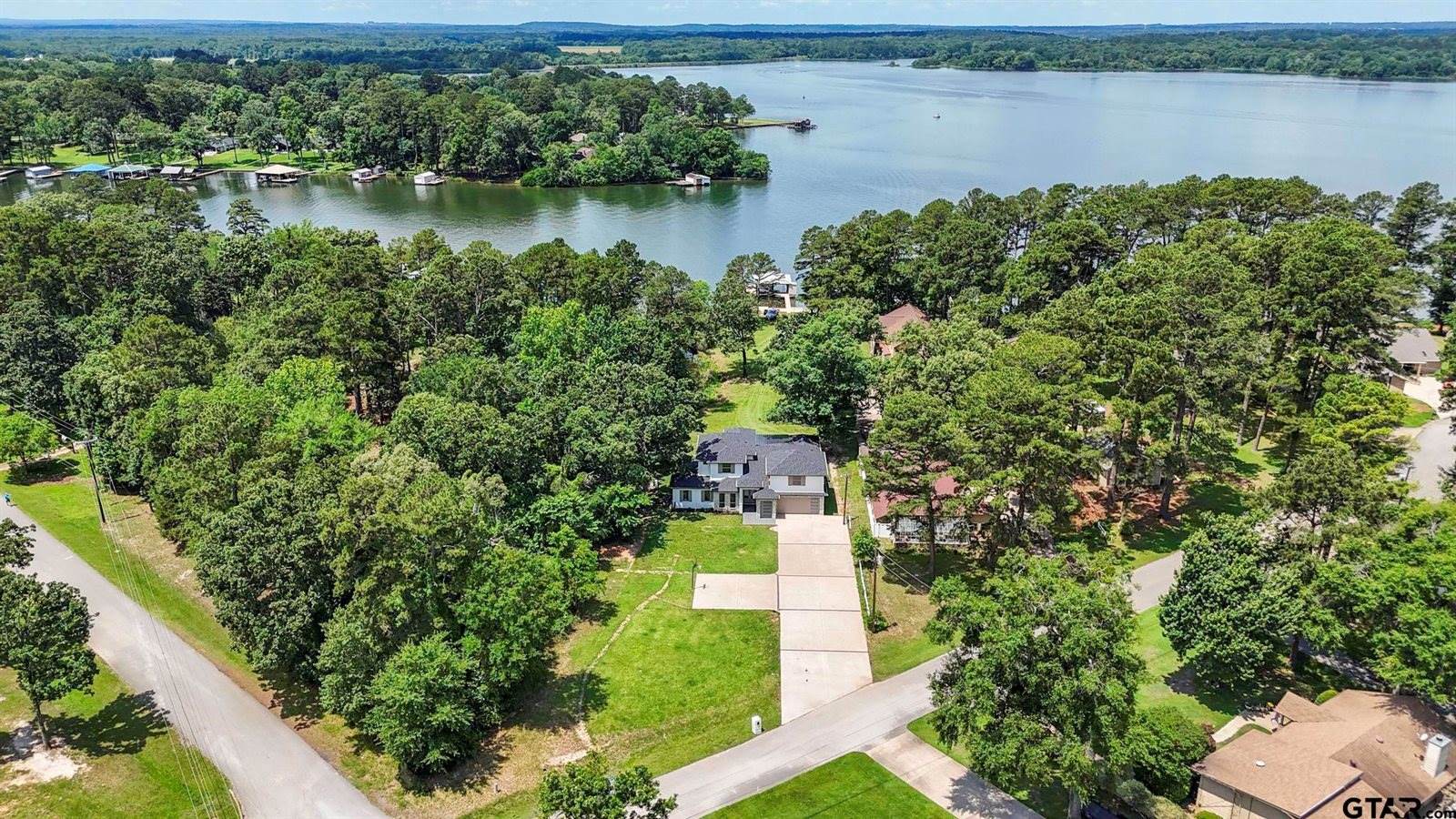 16862 Cardinal Ln, Troup, TX 75789