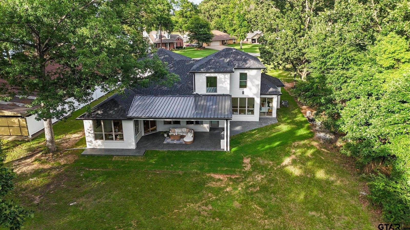 16862 Cardinal Ln, Troup, TX 75789