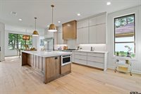 16862 Cardinal Ln, Troup, TX 75789